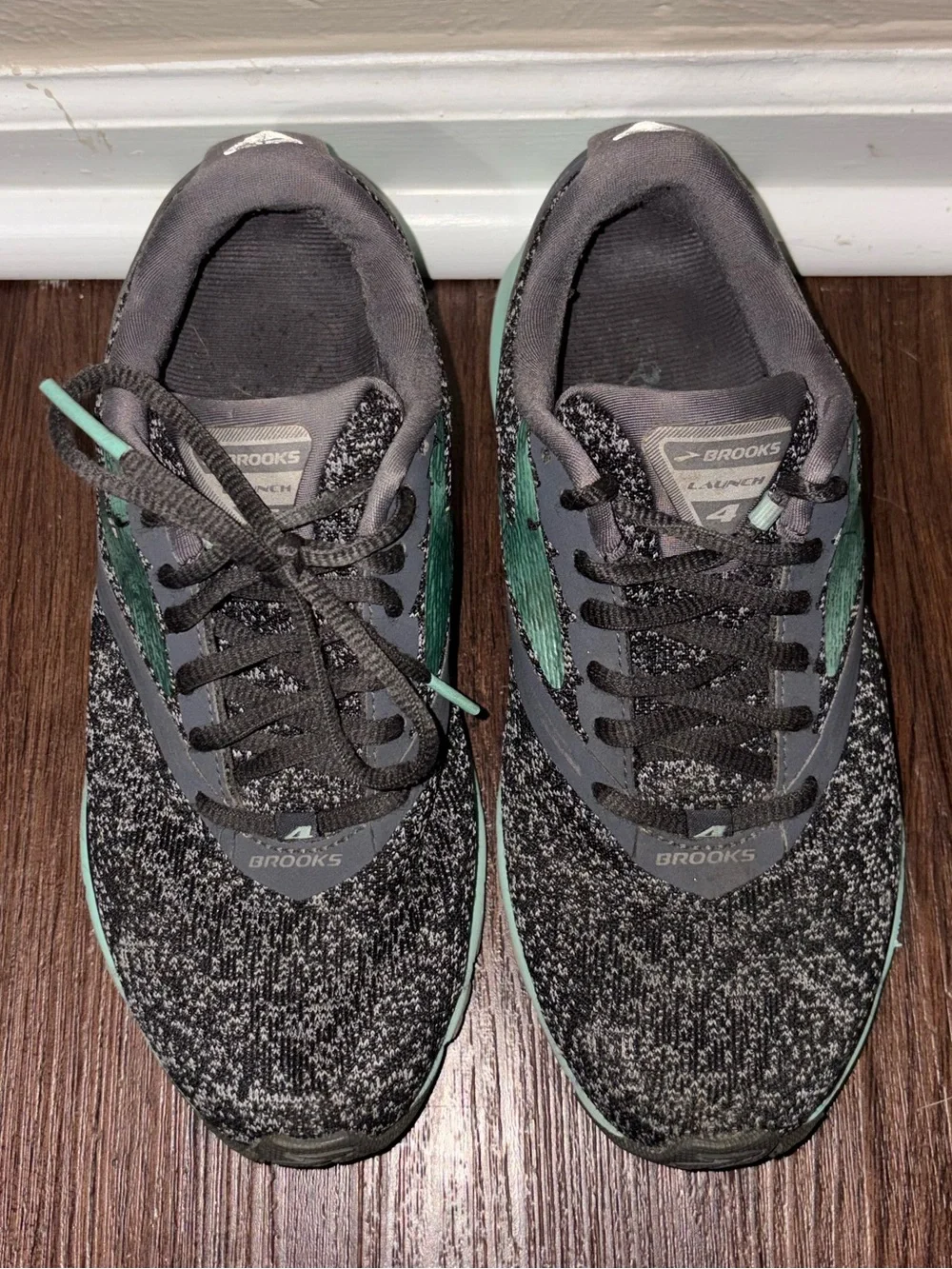 Brooks Launch 4 Womens Running Shoes